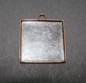 Lůžko čtverec 22mm staroměď