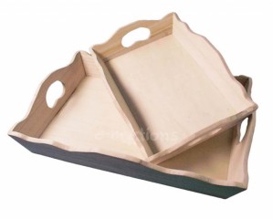 Dřevěný tác vyřezávaný s uchem 30x20cm