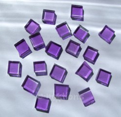 Krakelovaná mozaika 10x10mm - lila