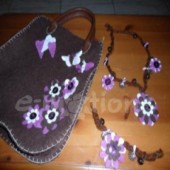 Hnědá ucha na tašky 27cm