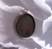 Lůžko ovál střední 25x18mm - staroměď